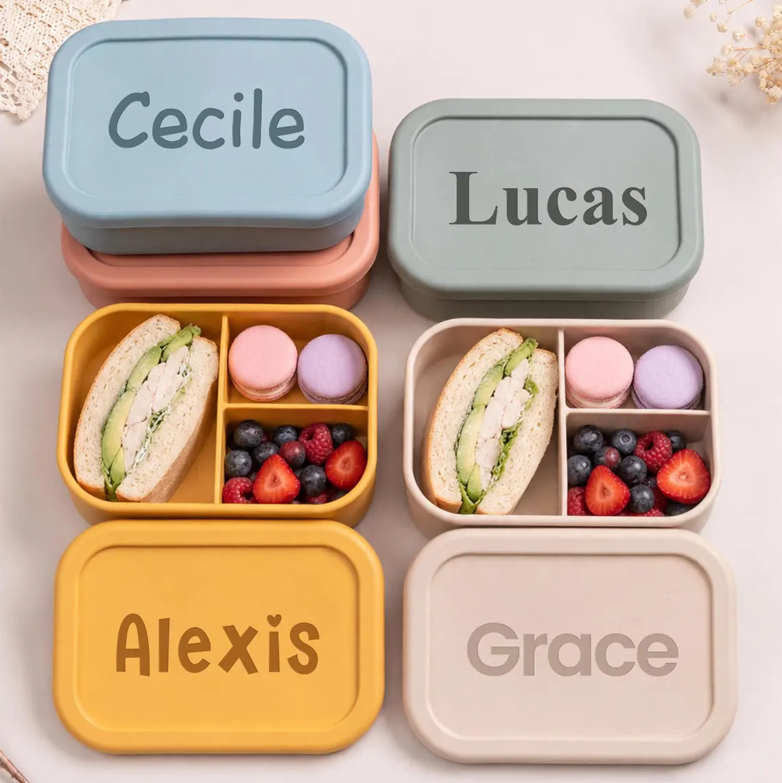 Personalized Name Box - 名前入りパーソナライズキッズランチボックス、カスタムシリコン弁当箱、仕切り付きランチボックス、新学期ギフト