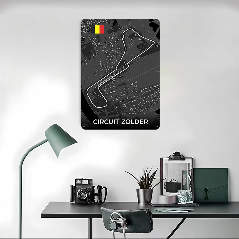 回路ゾルダートラックマップメタルポスターカスタマイズされた壁 - Custom Map Poster のレビューと価格